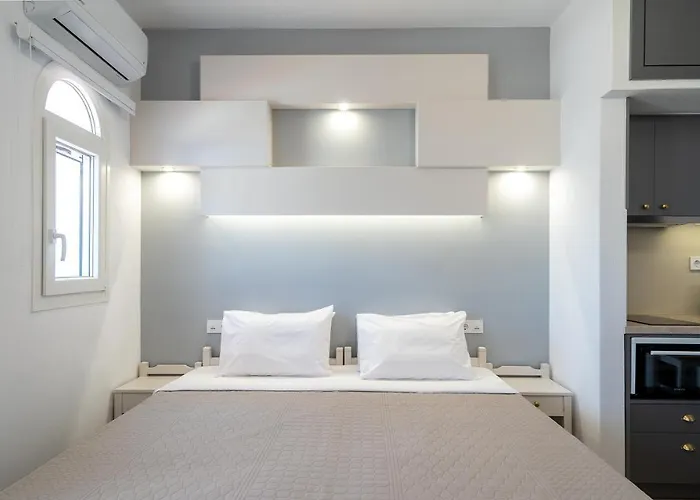 Renata Mare Beachside