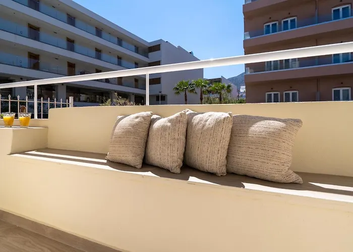 Renata Mare Beachside Apartmán