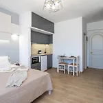 아파트 Renata Mare Beachside *
