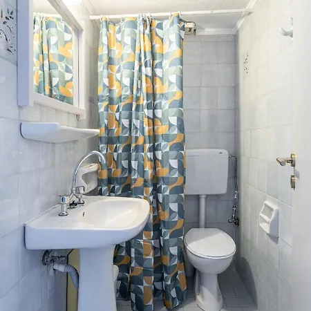 Renata Mare Beachside