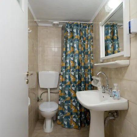 Апартаменты Renata Mare Beachside *