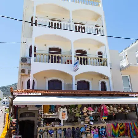 アパート Renata Mare Beachside ヘルソニソス